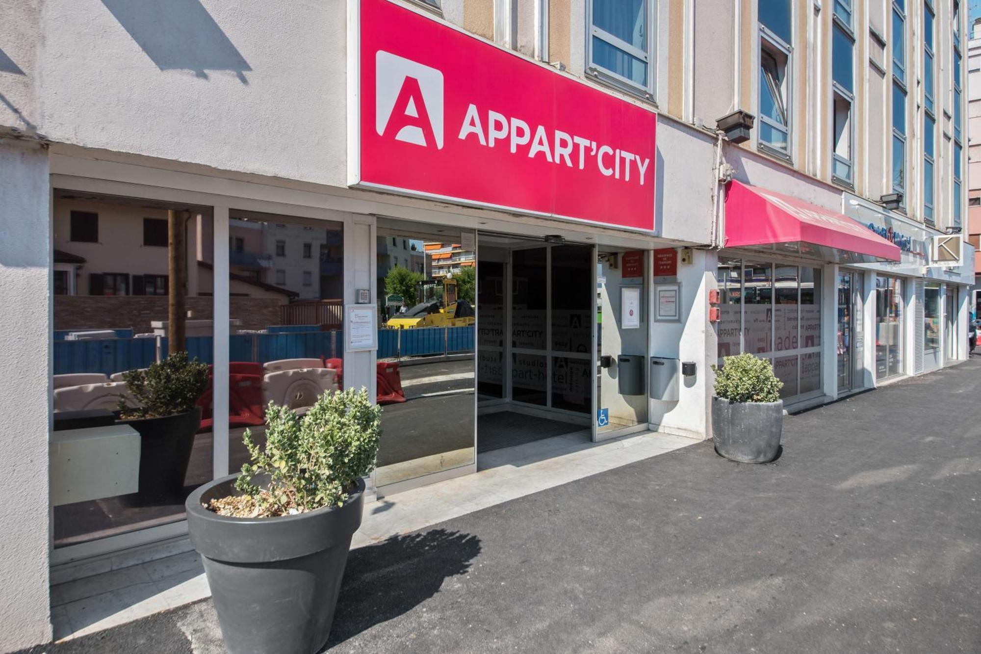 Appart'City Classic Geneve - Gaillard Aparthotel Exterior photo